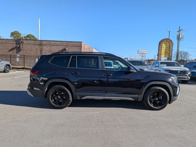 2025 Volkswagen Atlas 2.0T Peak Edition