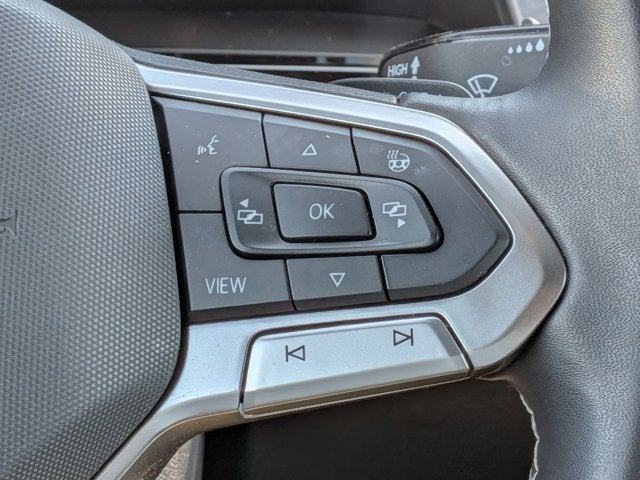 2025 Volkswagen Atlas Cross Sport 2.0T SE w/Technology