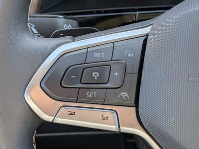 2025 Volkswagen Atlas 2.0T SE w/Technology