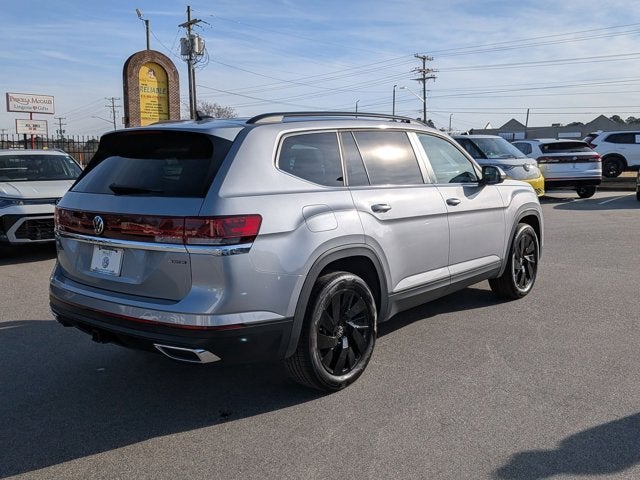 2025 Volkswagen Atlas 2.0T SE w/Technology