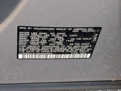 2025 Volkswagen Atlas 2.0T SE w/Technology