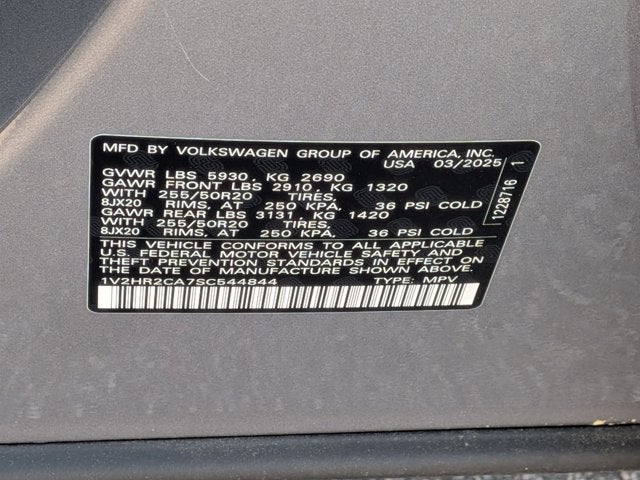 2025 Volkswagen Atlas 2.0T SE w/Technology