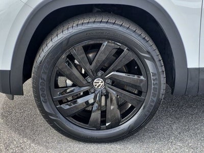 2023 Volkswagen Atlas Cross Sport 3.6L V6 SE w/Technology