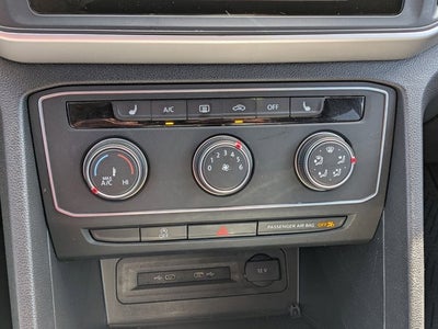 2023 Volkswagen Atlas Cross Sport 2.0T SE