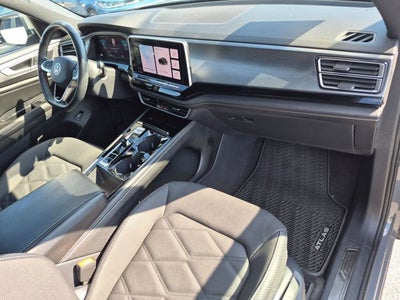 2024 Volkswagen Atlas Cross Sport 2.0T SE w/Technology