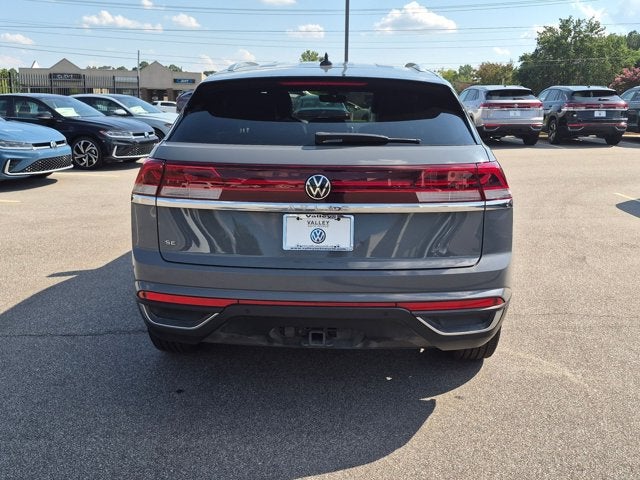 2024 Volkswagen Atlas Cross Sport 2.0T SE w/Technology