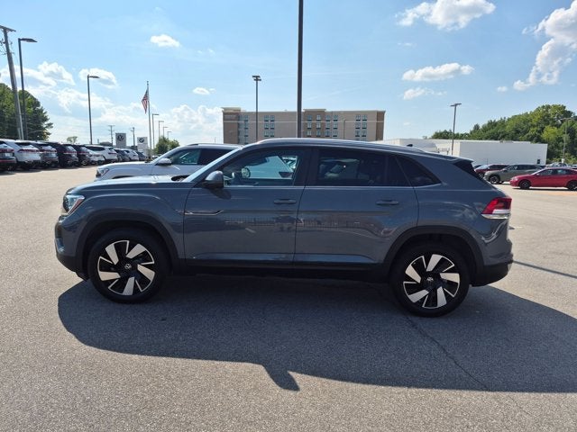 2024 Volkswagen Atlas Cross Sport 2.0T SE w/Technology