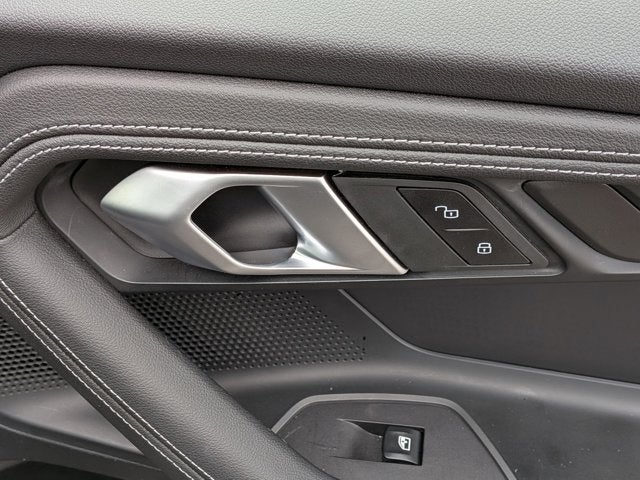 2024 BMW 2 Series 230i