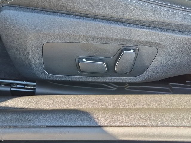 2024 BMW 2 Series 230i