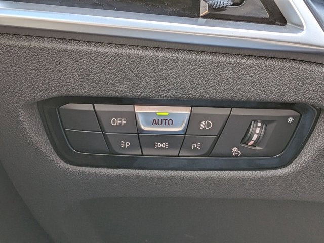 2025 BMW 2 Series 230i