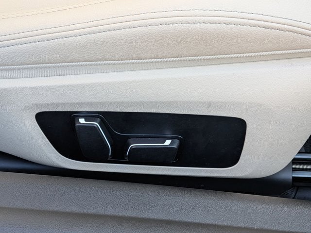 2025 BMW 2 Series 230i