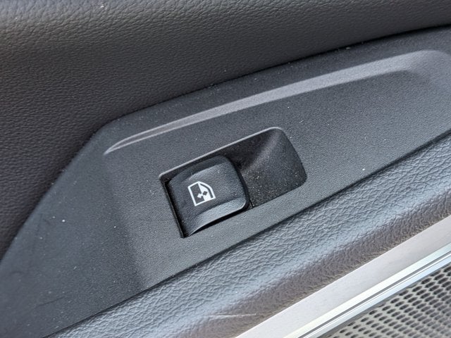 2022 BMW 3 Series 330i