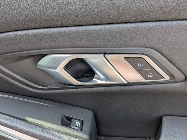 2022 BMW 3 Series 330i
