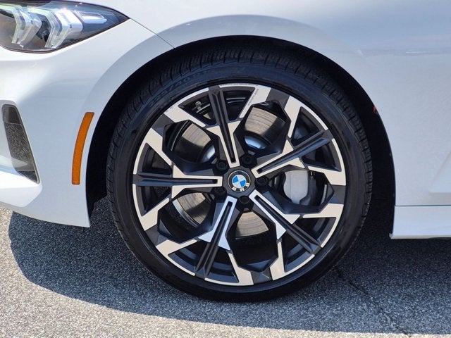 2025 BMW 3 Series 330i