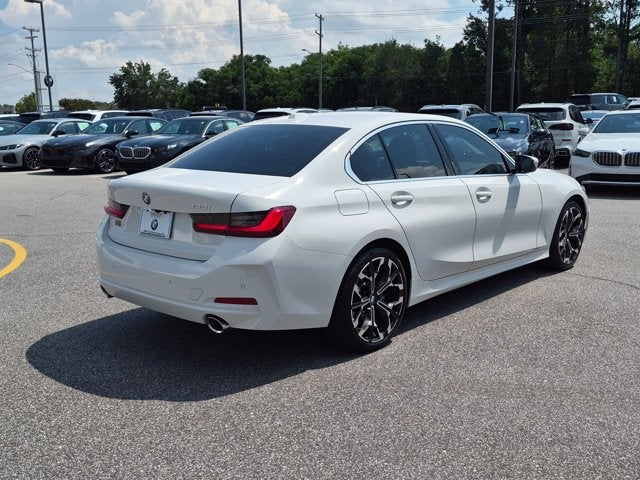 2025 BMW 3 Series 330i
