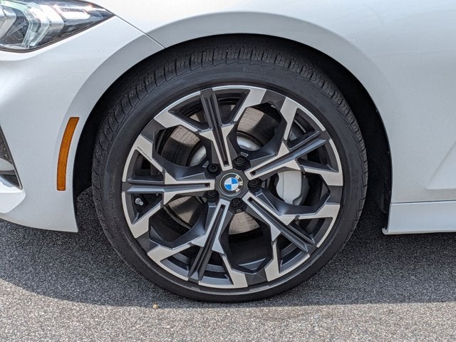 2025 BMW 3 Series 330i