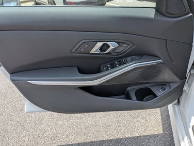 2025 BMW 3 Series 330i