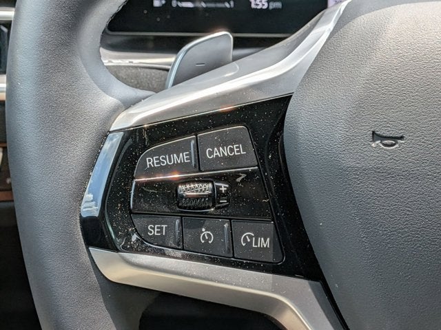 2025 BMW 3 Series 330i