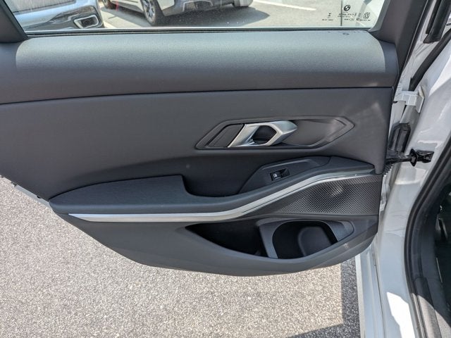 2025 BMW 3 Series 330i