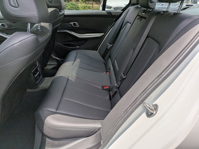 2025 BMW 3 Series 330i