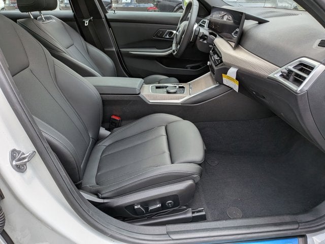 2025 BMW 3 Series 330i