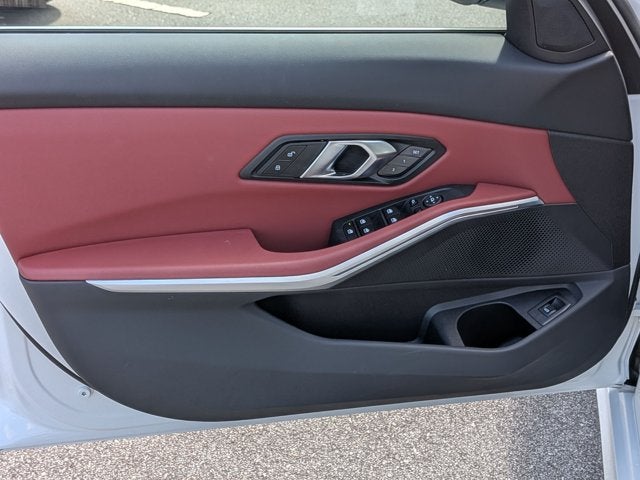 2025 BMW 3 Series 330i