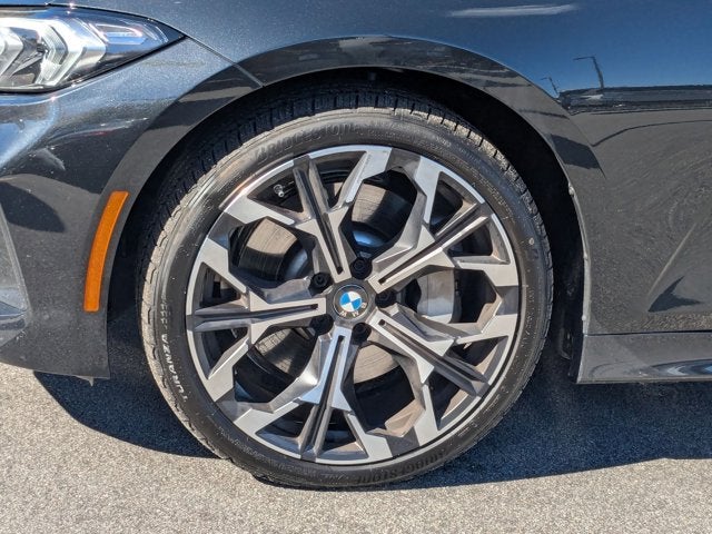 2025 BMW 3 Series 330i