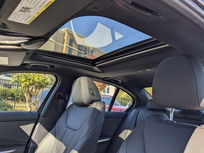 2025 BMW 3 Series 330i