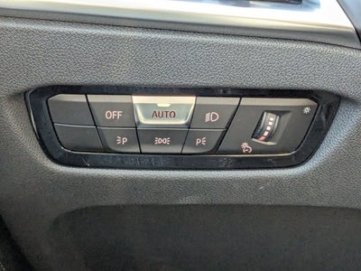 2025 BMW 3 Series 330i