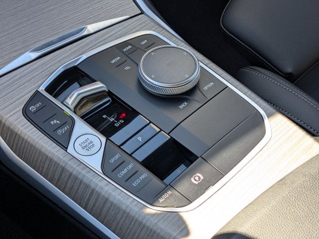 2025 BMW 3 Series 330i