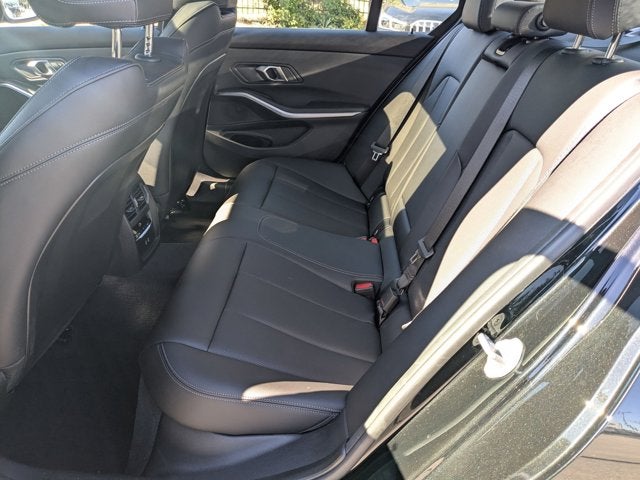 2025 BMW 3 Series 330i