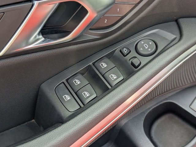 2024 BMW 3 Series 330i