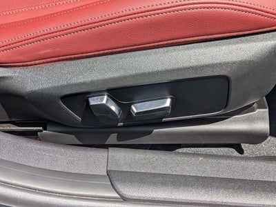2023 BMW 3 Series 330i