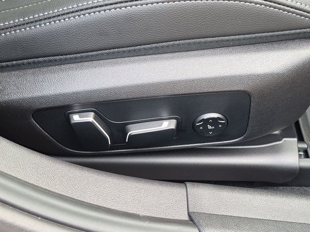 2026 BMW 3 Series 330i NA xDrive