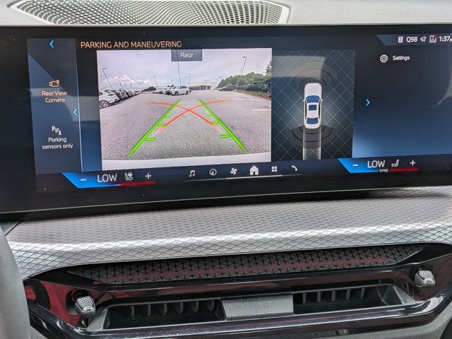 2025 BMW 3 Series 330i xDrive