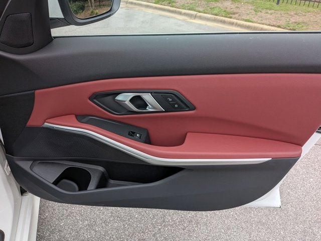 2025 BMW 3 Series 330i xDrive