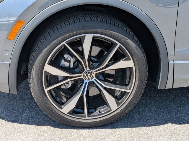 2023 Volkswagen Tiguan SEL R-Line