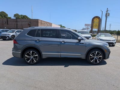 2023 Volkswagen Tiguan SEL R-Line