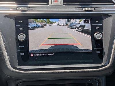2023 Volkswagen Tiguan SEL R-Line