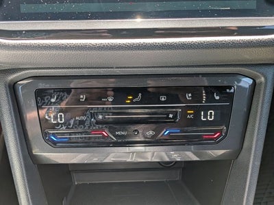 2023 Volkswagen Tiguan SEL R-Line