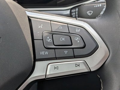 2025 Volkswagen Taos SEL