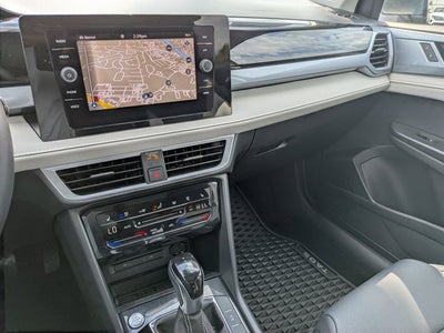 2025 Volkswagen Taos SEL