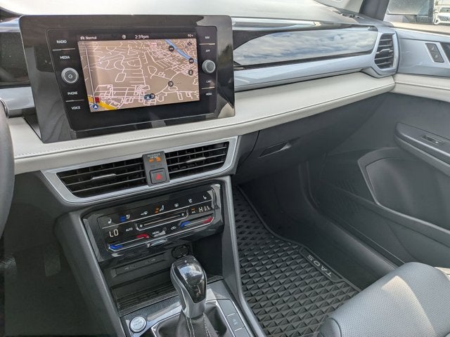 2025 Volkswagen Taos SEL