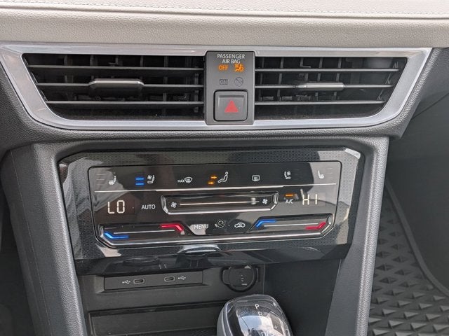 2025 Volkswagen Taos SEL