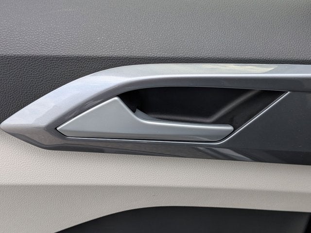 2025 Volkswagen Taos SEL