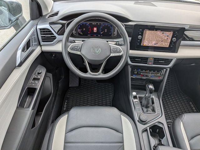 2025 Volkswagen Taos SEL
