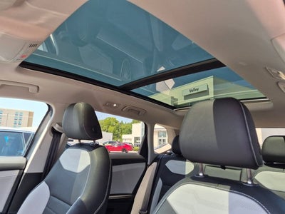 2026 Volkswagen Taos SEL