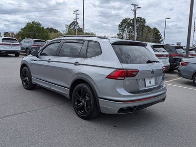 2024 Volkswagen Tiguan SE R-Line Black