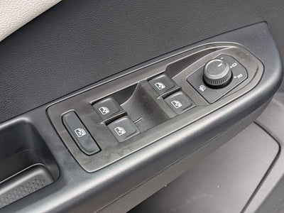 2025 Volkswagen Taos S