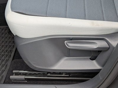 2025 Volkswagen Taos S